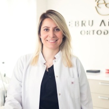 Dr. Dt. Ebru Ademci