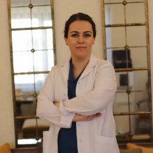 Op. Dr. Elif Akbay