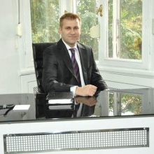 Op. Dr. Hakan Öçsel