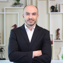 Op. Dr. Tolga Aksan